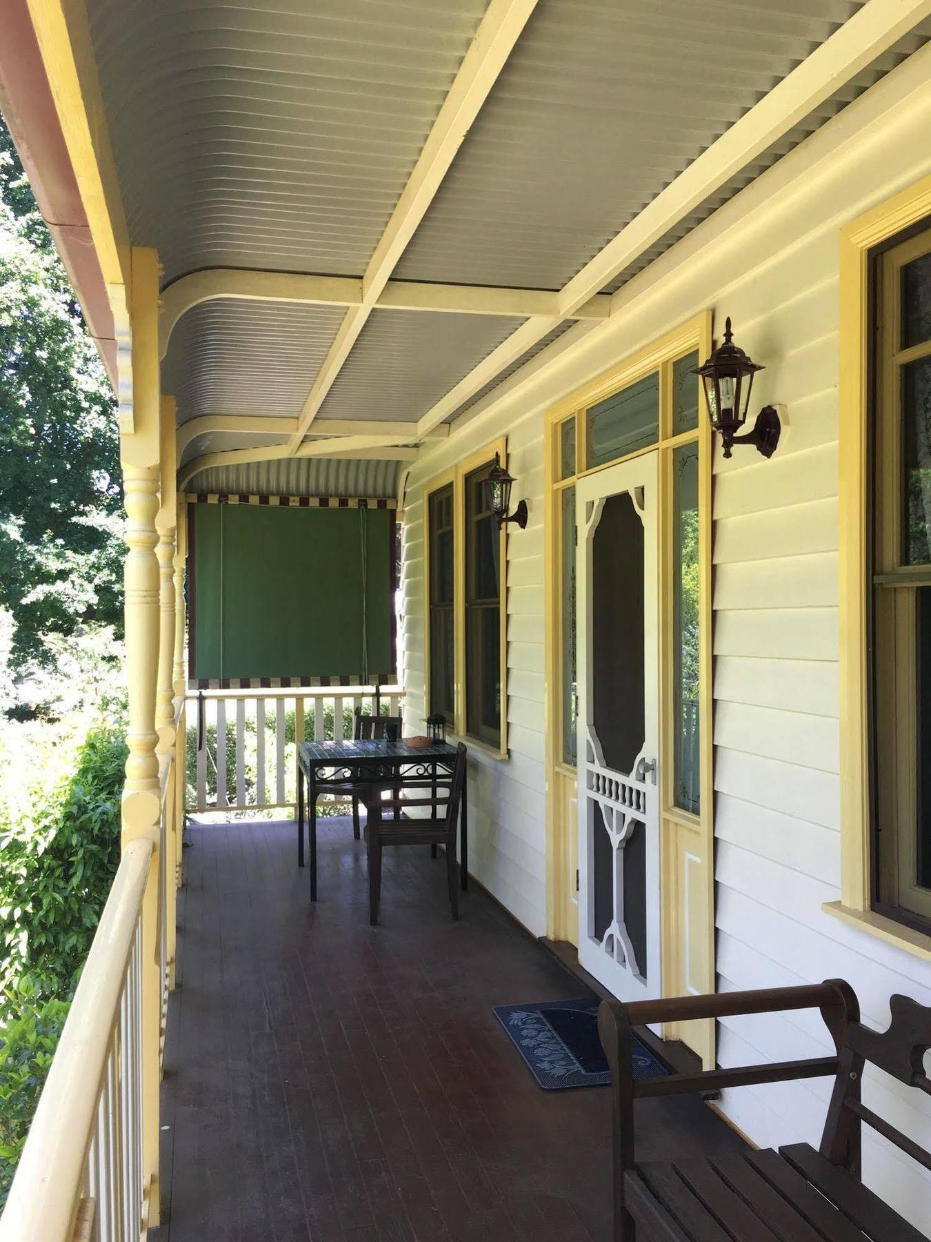 Charnwood Cottages In Уорбъртън Екстериор снимка